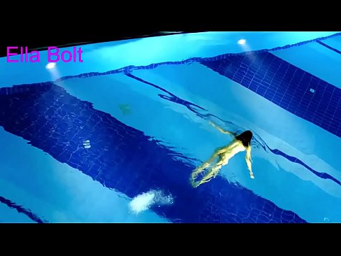 ❤️ Não consigo parar de ver, jovem loira apanhada a nadar nua na piscina da estância balnear ELLA BOLT ️❌ Porno porno em nós pt.credit-assorti.ru