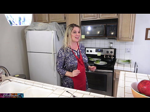 ❤️ A madrasta a ordenhá-lo na cozinha antes do seu encontro ️❌ Porno porno em nós pt.credit-assorti.ru