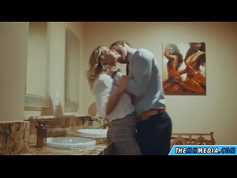 ❤️ Quando uma loira peituda o seduz numa casa de banho pública ️❌ Porno porno em nós pt.credit-assorti.ru